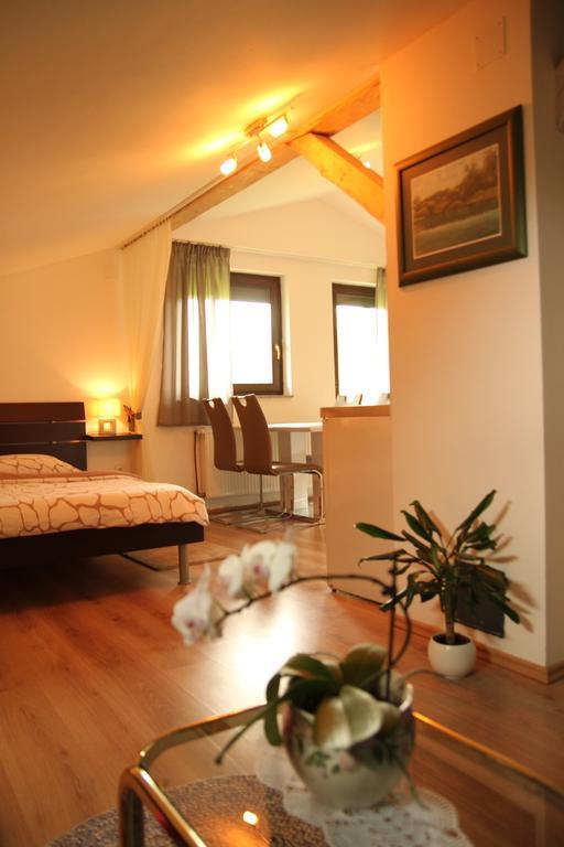 Apartments Strmac Slunj Luaran gambar