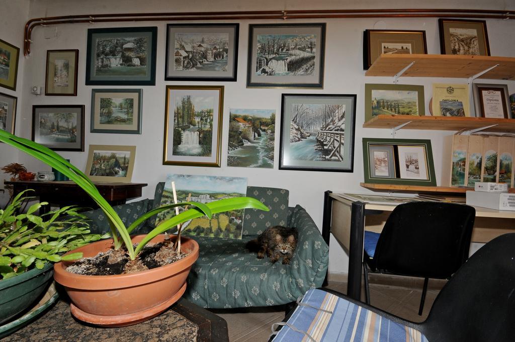 Apartments Strmac Slunj Luaran gambar