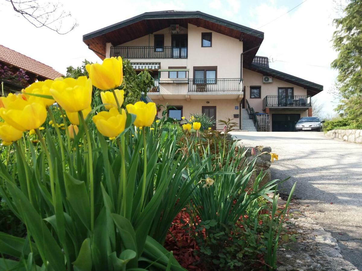 Apartments Strmac Slunj Luaran gambar